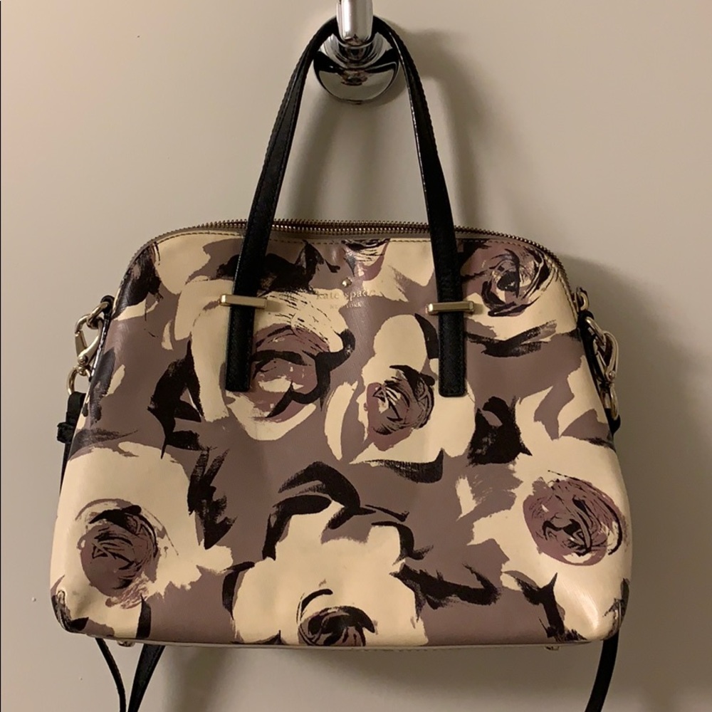 Black and white floral Kate Spade crossbody